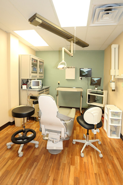 Oral surgery exam room Henrico VA | Virginia Oral Surgeons | Commonwealth Oral & Facial Surgery