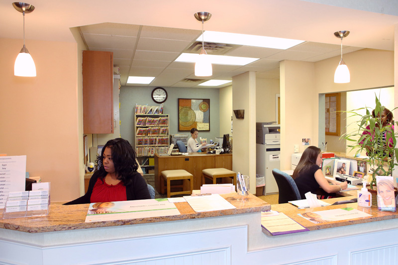 Midlothian oral surgery office check-in desk | Virginia Oral Surgeons | Commonwealth Oral & Facial Surgery